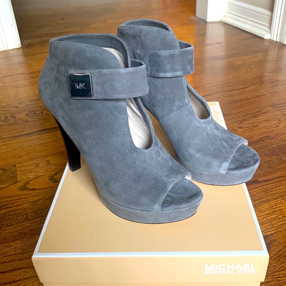 Michael Kors devenport peep toe ankle bootie